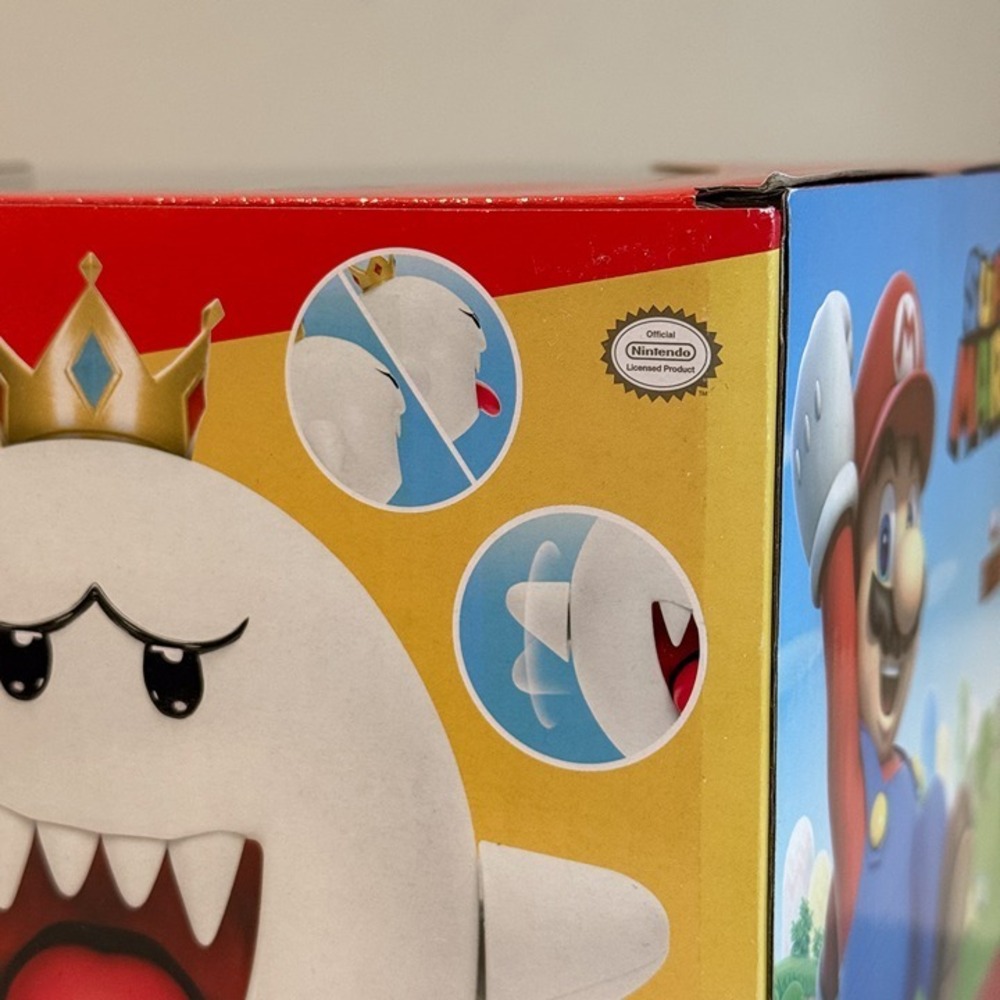 Nintendo Super Mario King Boo, Luigi & Boo Action Figure Set - 3pk Glow in Dark - Picture 5 of 9